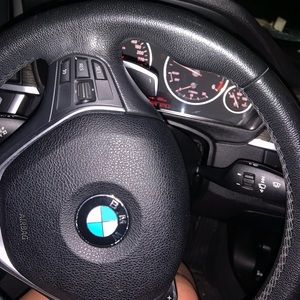 Meet your Posher, Yandel